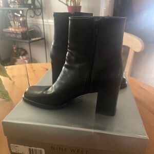 Nine West Boots - Black - size 8.5 fits like an 8